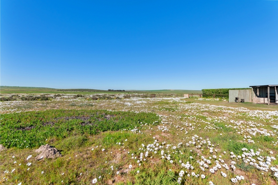 5 Bedroom Property for Sale in Trekoskraal Western Cape